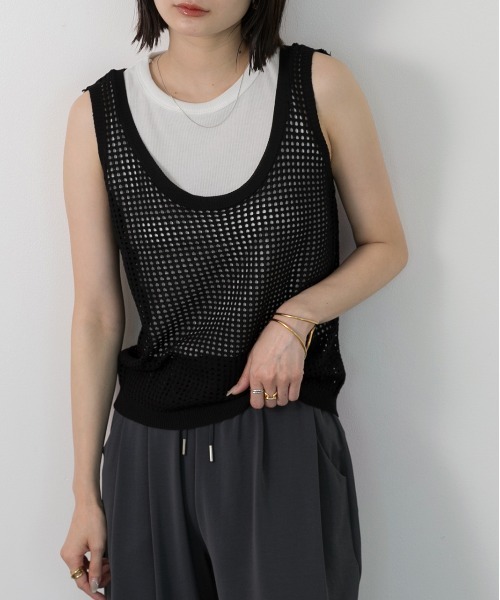 ad thie(アドティエ)の「透かし編み ニットタンクトップ(タンクトップ・レディース・オフホワイト/ベージュ/ブラック/グリーン・FREE)」の18枚目の写真