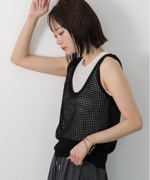 ad thie(アドティエ)の「透かし編み ニットタンクトップ(タンクトップ・レディース・オフホワイト/ベージュ/ブラック/グリーン・FREE)」の19枚目の写真