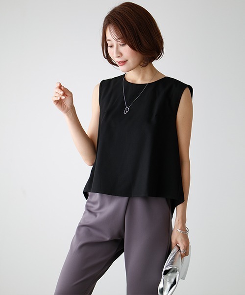 Ehre style(エーレスタイル)の「お洒落は背中から!大人の拘りバックスリットタンクトップ(Tシャツ/カットソー・レディース・ホワイト/ブラウン/ブラック・FREE)」の5枚目の写真