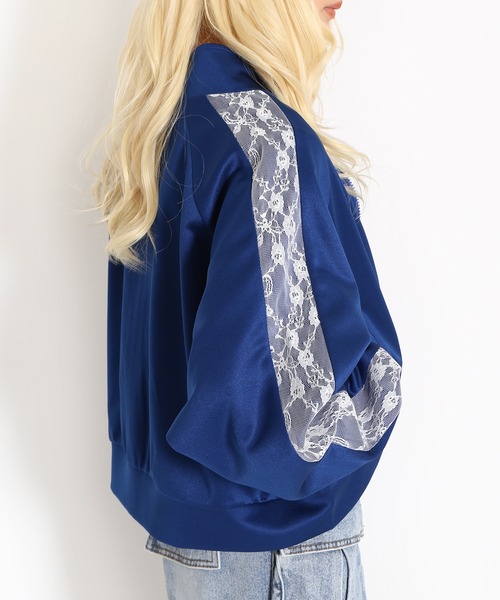 PUNYUS（プニュズ）の「レースラインクロップドトラックジャケット（ジャージ・レディース・ワイン/ブラック/ブルー/グレー・1/2/3/4）」の20枚目の写真