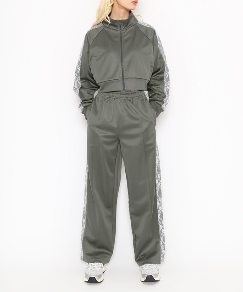 PUNYUS（プニュズ）の「レースラインクロップドトラックジャケット