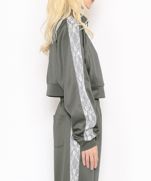 PUNYUS（プニュズ）の「レースラインクロップドトラックジャケット