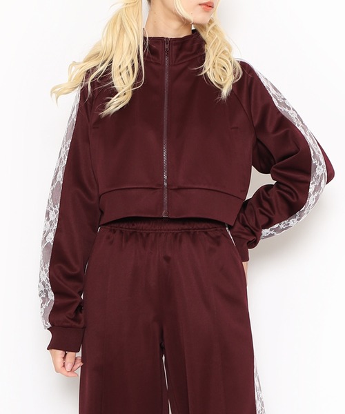 PUNYUS（プニュズ）の「レースラインクロップドトラックジャケット（ジャージ・レディース・ワイン/ブラック/ブルー/グレー・1/2/3/4）」の8枚目の写真