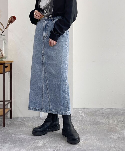 fredy emue（フレディエミュ）の「デニムロングスカート（デニムスカート・レディース・サックスブルー/ブルー・36/38）」の2枚目の写真