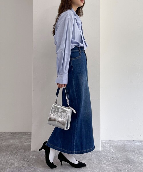 fredy emue（フレディエミュ）の「デニムロングスカート（デニムスカート・レディース・サックスブルー/ブルー・36/38）」の17枚目の写真