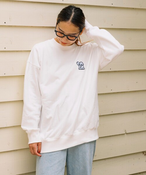 FREAK'S STORE(フリークスストア)の「matsui×FREAK'S STORE/マツイ×フリークスストア 別注 「WARNING」バックフェルト刺繍 クルーネック スウェット(スウェット・メンズ・ホワイト/グレー/ブラック・SMALL/MEDIUM/LARGE)」の13枚目の写真