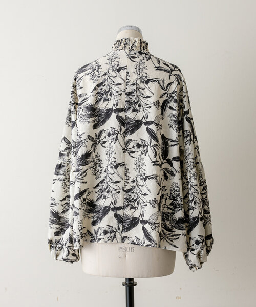 SUM1 STYLE 小花柄 スモックブラウス ハイネック ギャザー EAZ5012104A0003 ブラウス シャツ ブラック 多色 レディース スミスタイル【中古】5-0904M△ SUM1 STYLE 小花柄 スモックブラウス ハイネック ギャザー