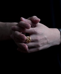 【YArKA/ヤーカ】entwined curvaceous design ring [ducube jinka] / 絡み合う曲線美デザインリング