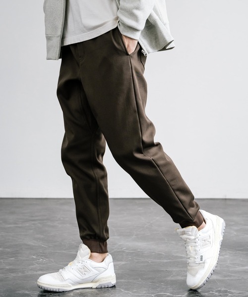 Rocky Monroe（ロッキーモンロー）の「蓄熱裏ボアフリース裏起毛ストレッチヒートジョガーイージーパンツ（その他パンツ・メンズ・ホワイト/グレー/インディゴブルー/カーキ/ブラック/ネイビー/ベージュ/ブラウン/ライトインディゴブルー/チャコール・M/S/L/XL）」の6枚目の写真