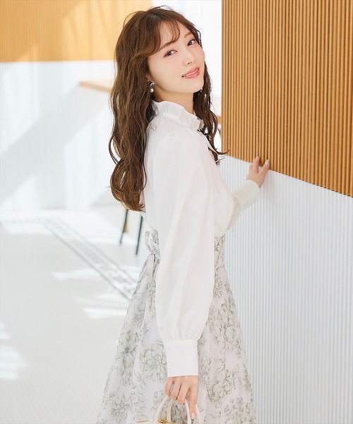 SWINGLE（スウィングル）の「オリジナルグラデーションフラワーシアースカート（スカート・レディース・イエロー系その他2/ブルー系その他/レッド系その他・FREE）」の8枚目の写真