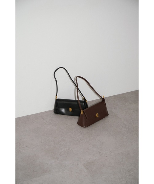 DRWCYS（ドロシーズ）の「スクエアフラップバック（ハンドバッグ・レディース・ブラック/ブラウン・FREE）」の10枚目の写真