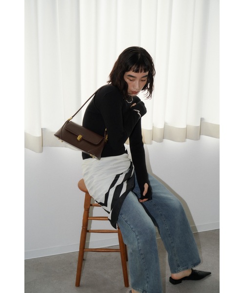 DRWCYS（ドロシーズ）の「スクエアフラップバック（ハンドバッグ・レディース・ブラック/ブラウン・FREE）」の9枚目の写真