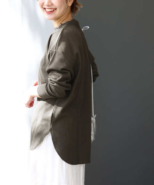 JOURNAL STANDARD relume（ジャーナルスタンダード　レリューム）の「《追加4》TCワッフルオーバーサイズロングスリーブTシャツ（Tシャツ/カットソー・レディース・ライトグレー/ホワイト/タン/チャコールグレー/ストーン・FREE）」の17枚目の写真