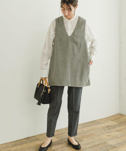 ITEMS URBANRESEARCH(アイテムズ アーバンリサーチ)の「Vネックジレ(シャツ/ブラウス・レディース・チャコールグレー/グレー/ブラウン・FREE)」の11枚目の写真