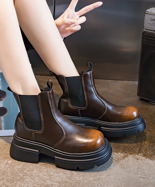 セール】ラウンドトゥ レザー調 サイドゴア 厚底 ショート