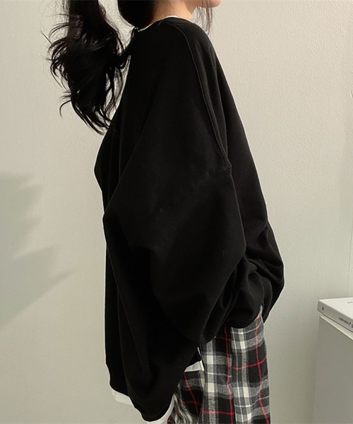Asterellivi(アステレリビ)の「オーバーフィット 裏毛 カットソー(Tシャツ/カットソー・レディース・ブルー/イエロー/グレー/ブラック・L/M/LL)」の13枚目の写真