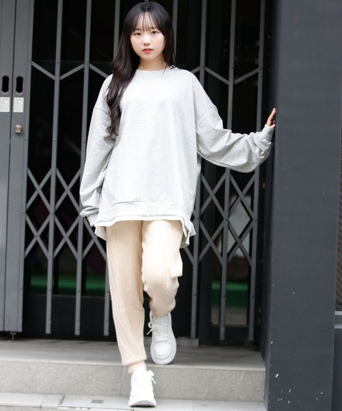 Asterellivi(アステレリビ)の「オーバーフィット 裏毛 カットソー(Tシャツ/カットソー・レディース・ブルー/イエロー/グレー/ブラック・L/M/LL)」の17枚目の写真