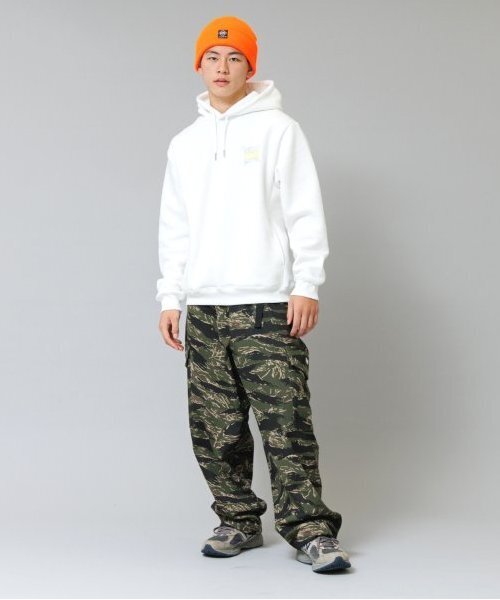 GLAZOS（グラソス）の「【大人向けサイズあり】【あったか】裏起毛・バックリフレクタープリントパーカー（パーカー・キッズ・ブラック/ホワイト・M/S/LL/L）」の4枚目の写真