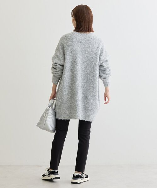 Green　Parks（グリーンパークス）の「ブークレーVネックミディ丈カーディガン（カーディガン/ボレロ・レディース・ベージュ/グレー/ブルー・FREE）」の7枚目の写真