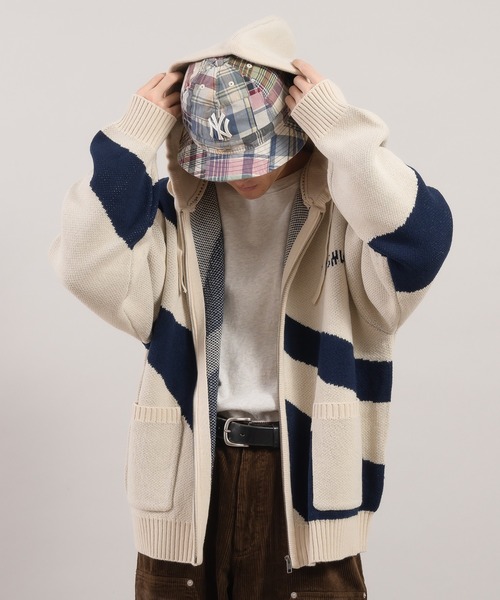 Perushu（ペルーシュ）の「アソートデザインダブルポケットジップパーカー（パーカー・メンズ・ブラウン/ホワイト/ボルドー/アイボリー・LARGE/MEDIUM）」の15枚目の写真