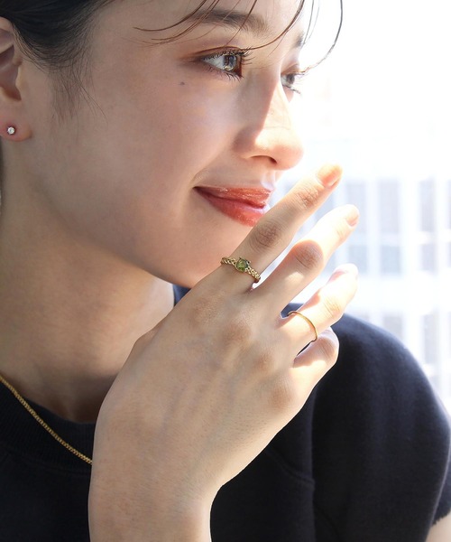 abaskdesign(アバスクデザイン)の「金属アレルギー対応 一粒ジルコニアカラーリング(リング・レディース・クリア/グリーン/ピンク/ブラック/パープル・FREE)」の10枚目の写真