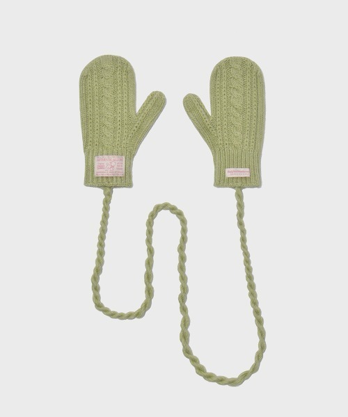 ROCKFISH WEATHERWEAR（ロックフィッシュウェザーウェア）の「CABLE KNIT MITTENS（手袋・レディース・アイボリー/ラベンダー/ライトイエロー/ブルー/レッド/グリーン・FREE）」の12枚目の写真