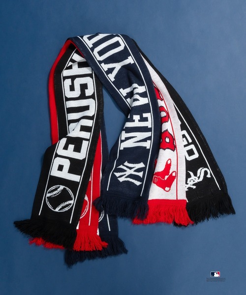 Perushu（ペルーシュ）の「Perushu × MLB ジャガードニットマフラー（マフラー・メンズ・ネイビー/レッド/ブラック・FREE）」の5枚目の写真