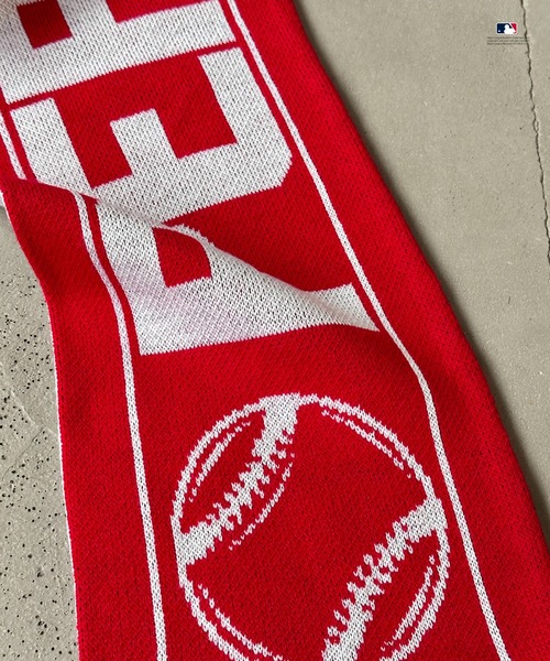 Perushu（ペルーシュ）の「Perushu × MLB ジャガードニットマフラー（マフラー・メンズ・ネイビー/レッド/ブラック・FREE）」の18枚目の写真