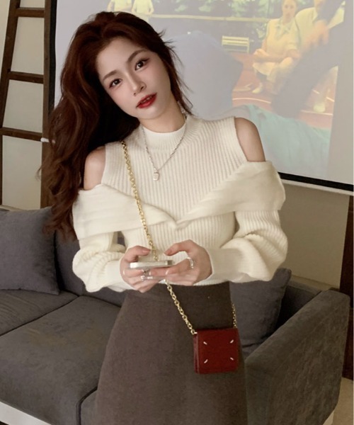 kirakiraShop（キラキラショップ）の「リブニット ハイネック オフショル ニット トップス（ニット/セーター・レディース・ホワイト/レッド・FREE）」の7枚目の写真