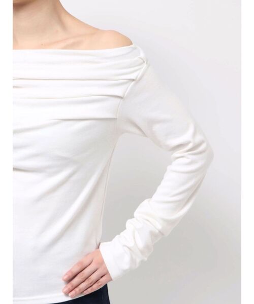 jouetie（ジュエティ）の「ドレープオフショルトップス（Tシャツ/カットソー・レディース・ブラック/オフホワイト/ブルー・MEDIUM）」の14枚目の写真