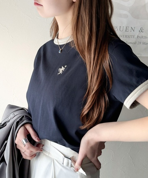 classicalelf(クラシカルエルフ)の「デイリースタイルをアップデート。オーガニックコットン混 綿100%胸刺繍リンガーTシャツ(Tシャツ/カットソー・レディース・スモークピンク/ホワイト/チャコール/ベージュ/ネイビー・X-LARGE/MEDIUM/LARGE/SMALL)」の4枚目の写真