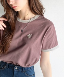 デイリースタイルをアップデート。オーガニックコットン混 綿100%胸刺繍リンガーTシャツ