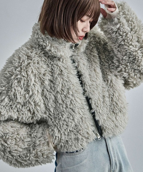 Fashion Letter(ファッションレター)の「プードルボア Wzip クロップドブルゾン(ブルゾン・レディース・グレイッシュベージュ/アイボリー/ブラウン/グレー・M)」の15枚目の写真