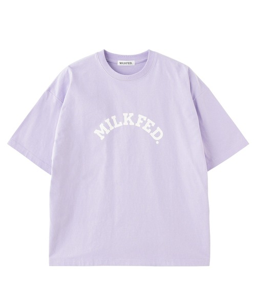 MILKFED.（ミルクフェド）の「ARCH LOGO WIDE S/S TEE（Tシャツ/カットソー・レディース・ブラック/ホワイト/ライトパープル・ONE SIZE）」の3枚目の写真