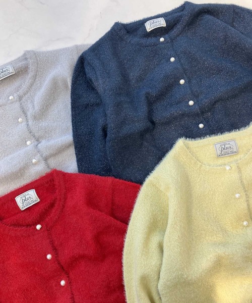 AS KNOW AS plus（アズノゥアズプラス）の「●パールボタン ラメフェザーショートカーディガン（カーディガン/ボレロ・レディース・レッド系/イエロー系/ネイビー系/グレー系・FREE）」の11枚目の写真