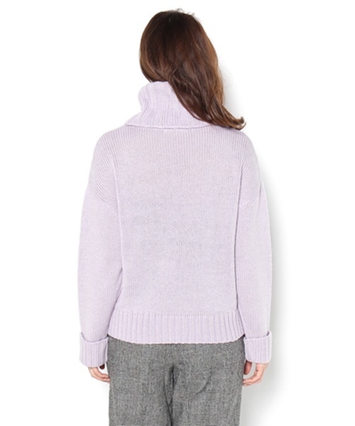 Chico（チコ）の「【who's who Chico】オフタートルニットプルオーバー（ニット/セーター・レディース・ホワイト/ブラック/グレー/ライトパープル・FREE）」の10枚目の写真