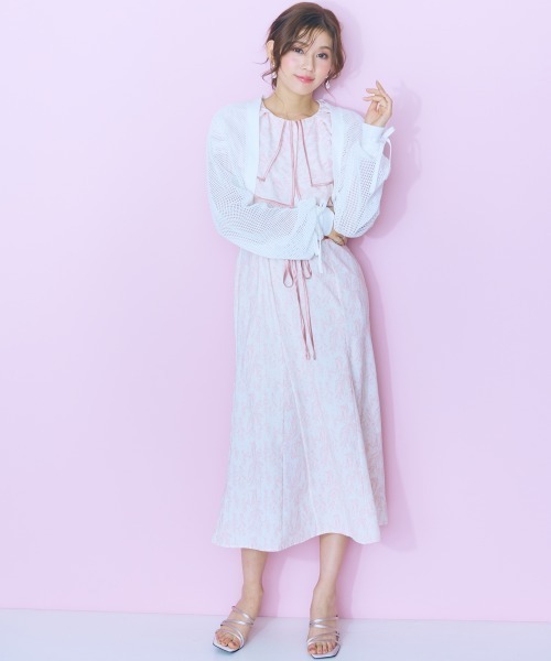 marun(マルン)の「<大きいサイズ>パイピングケープデザインワンピース marun(ワンピース・レディース・ピンク/ブルー/グレー・L/LL/3L/4L/5L)」の19枚目の写真