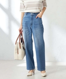 a.v.v（アーヴェヴェ）の「デニムストレートパンツ（デニムパンツ）」