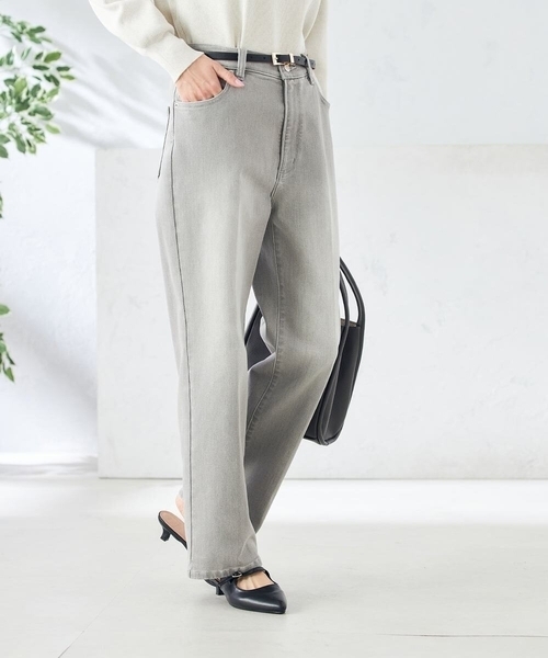 a.v.v(アーヴェヴェ)の「デニムストレートパンツ(デニムパンツ・レディース・ブルー/ダークインディゴブルー/ライトグレー・36/34/40/38/42)」の2枚目の写真