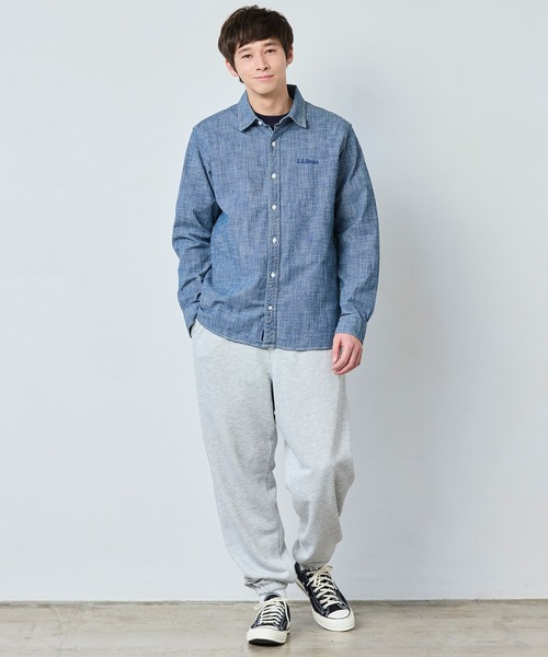 L.L.Bean（エルエルビーン）の「コンフォート・ストレッチ・シャンブレー・シャツ、長袖 ジャパン・フィット（シャツ/ブラウス・メンズ・ホワイト/ダークインディゴブルー/インディゴブルー・X-LARGE/LARGE/MEDIUM）」の8枚目の写真