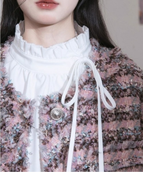 gossip!ロサンゼルス(ゴシップロサンゼルス)の「ヴィンテージ風 フリル付き長袖シャツ 通勤&カジュアル デイリー&シンプル(シャツ/ブラウス・レディース・ホワイト・FREE)」の3枚目の写真