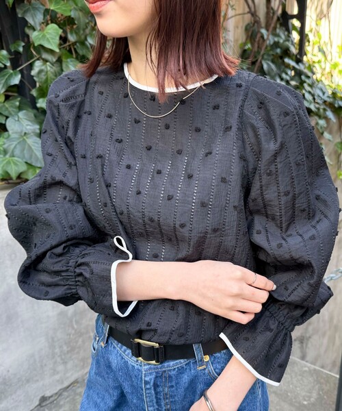 fredy emue（フレディエミュ）の「シアージャガードパイピングブラウス（シャツ/ブラウス・レディース・オフホワイト/ブラック/ライトグレー・38）」の19枚目の写真