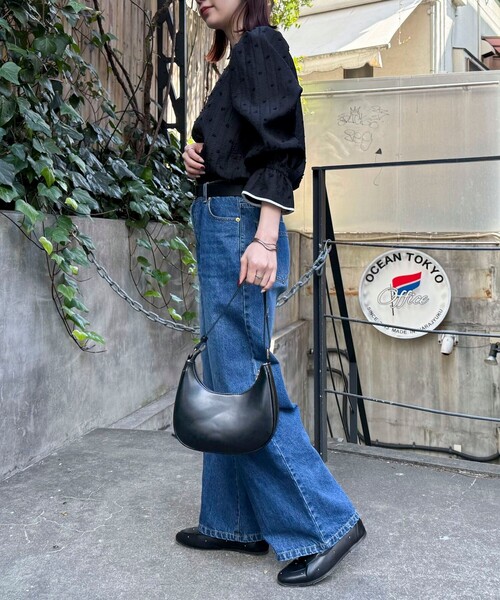 fredy emue（フレディエミュ）の「シアージャガードパイピングブラウス（シャツ/ブラウス・レディース・オフホワイト/ブラック/ライトグレー・38）」の14枚目の写真