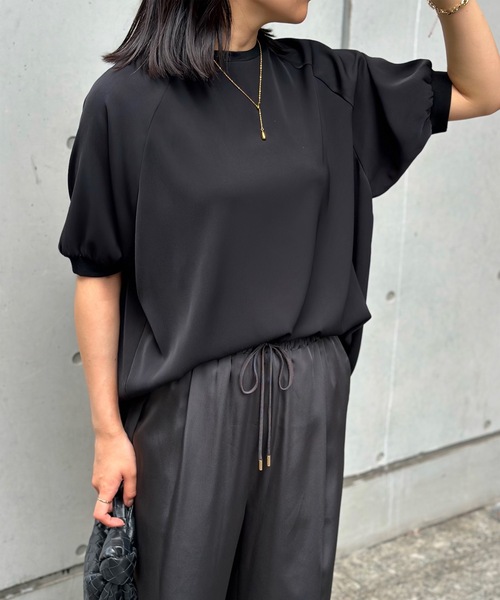 Emma Taylor(エマテイラー)の「バックジップジョーゼットドルマンTブラウス(シャツ/ブラウス・レディース・ブラック/ホワイト・FREE)」の16枚目の写真