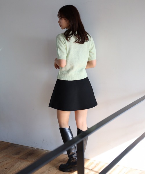 ENC（エンク）の「front black button summer knit cardigan / フロントブラックボタンサマーニットカーディガン（カーディガン/ボレロ・レディース・ダークネイビー/ミント/オフホワイト/チャコールグレー/ライトイエロー/ブラック・FREE）」の12枚目の写真