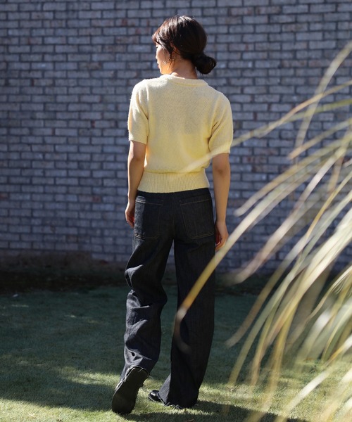 ENC（エンク）の「front black button summer knit cardigan / フロントブラックボタンサマーニットカーディガン（カーディガン/ボレロ・レディース・ダークネイビー/ミント/オフホワイト/チャコールグレー/ライトイエロー/ブラック・FREE）」の20枚目の写真