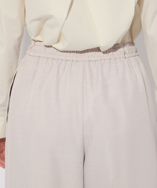 Elura(エルーラ)の「イージー2タックワイドパンツ<低身長サイズあり>/290981(その他パンツ・レディース・グレイッシュベージュ/ライトイエロー/ネイビー・FREE(S)/MEDIUM/LARGE)」の11枚目の写真