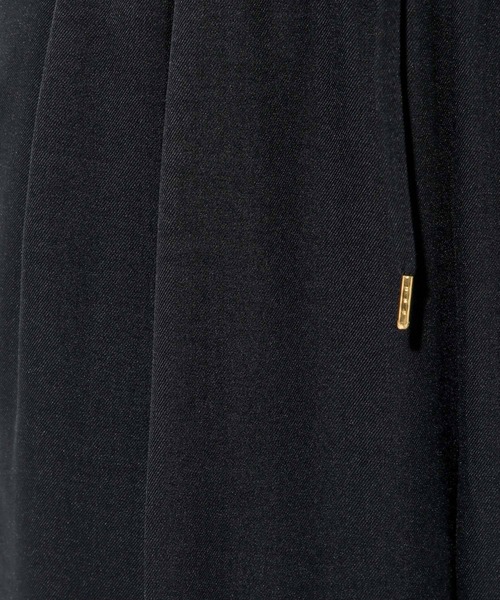 Elura(エルーラ)の「イージー2タックワイドパンツ<低身長サイズあり>/290981(その他パンツ・レディース・グレイッシュベージュ/ライトイエロー/ネイビー・FREE(S)/MEDIUM/LARGE)」の14枚目の写真