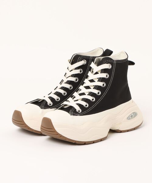 CONVERSE(コンバース)の「CONVERSE コンバース AS SURGETRAINER HI オールスター サージトレーナー HI 31314831 BLACK(スニーカー・メンズ・ブラック・9/8/4/10h/9h/8h/7h/7/5/3h/11h/5h/4h/6h)」の1枚目の写真