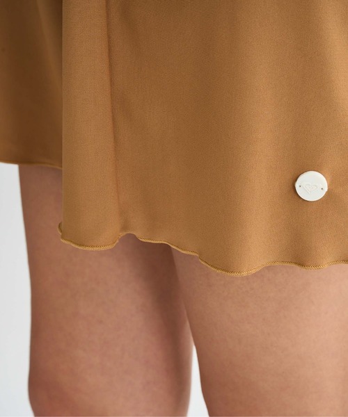 ROXY（ロキシー）の「RIBEIRA BRAVA BEACH/ロキシーキャミソール・タンキニ・ショーツ3点セット(水着)（水着・レディース・ブラック/ターコイズブルー/イエロー・SMALL/MEDIUM/LARGE）」の10枚目の写真